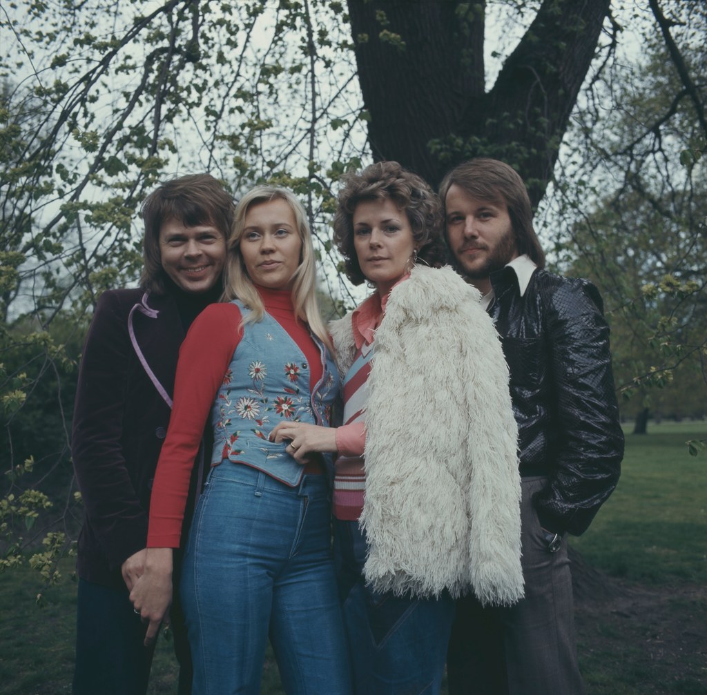 ABBA w 1974 r. od lewej Björn Ulvaeus, Agnetha Fältskog, Anni-Frid Lyngstad i Benny Andersson