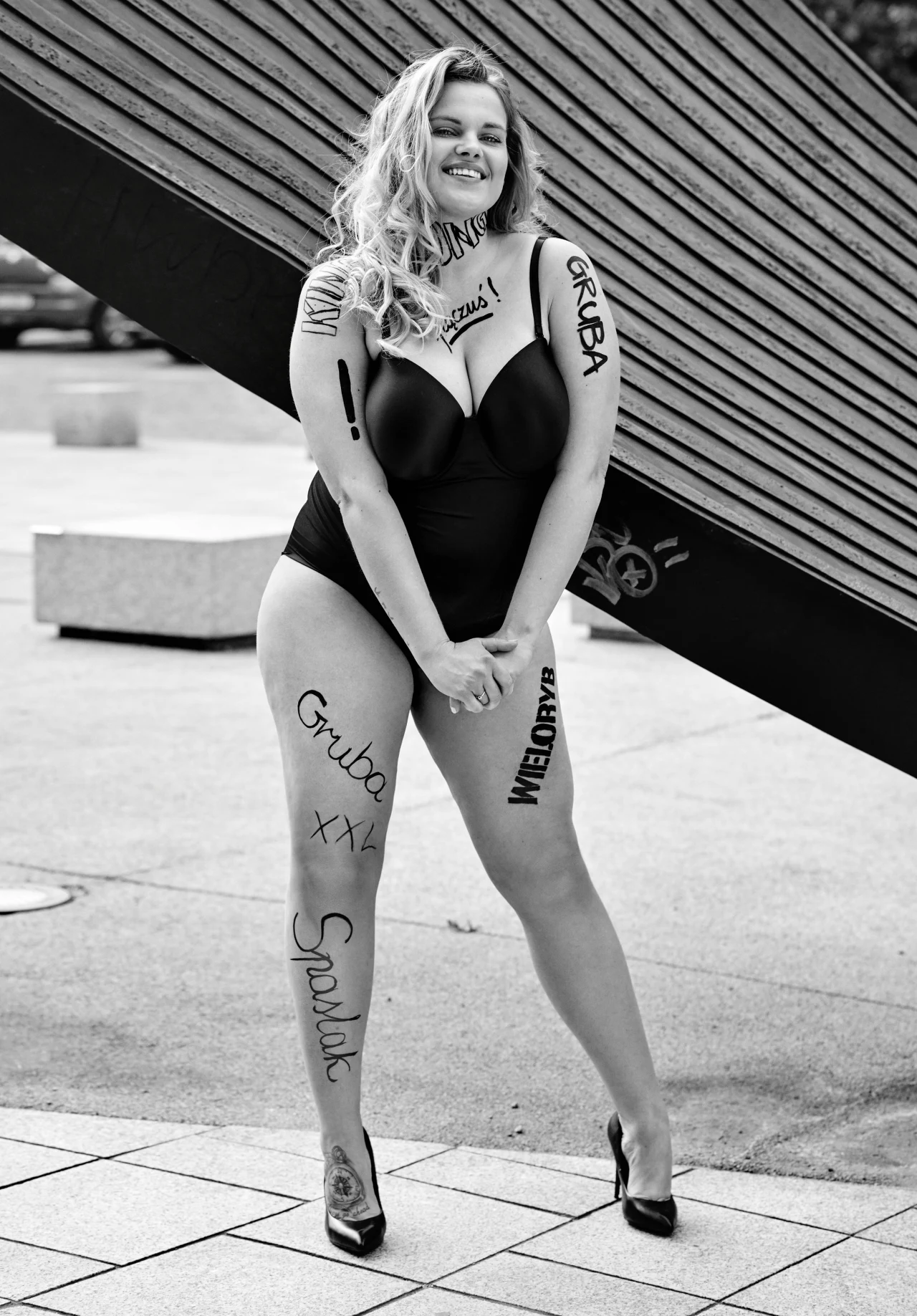 Odważna sesja zdjęciowa uczestniczek programu "#Supermodelka Plus Size" Odważna sesja zdjęciowa uczestniczek programu "#Supermodelka Plus Size"