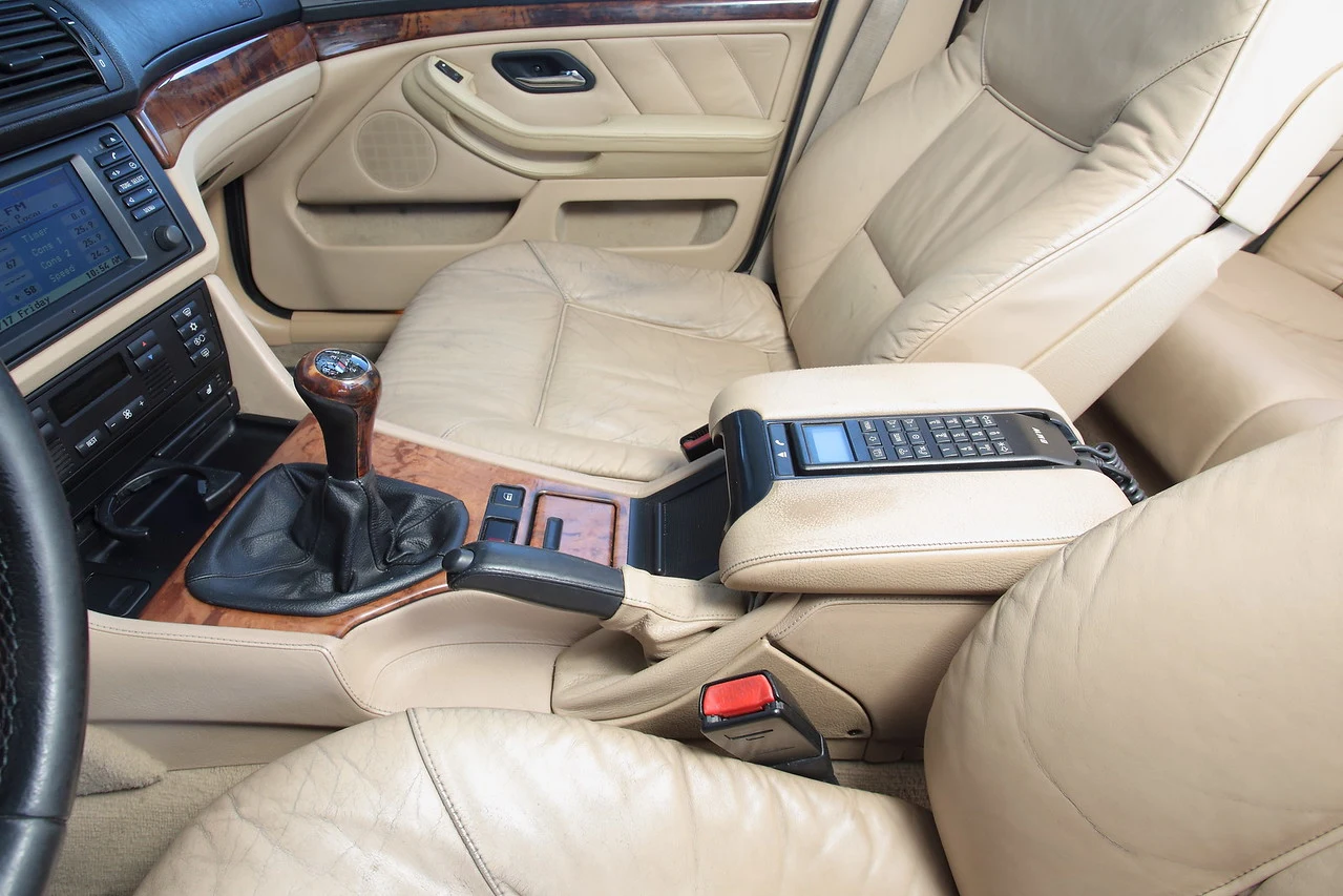 BMW 540i V8 E39