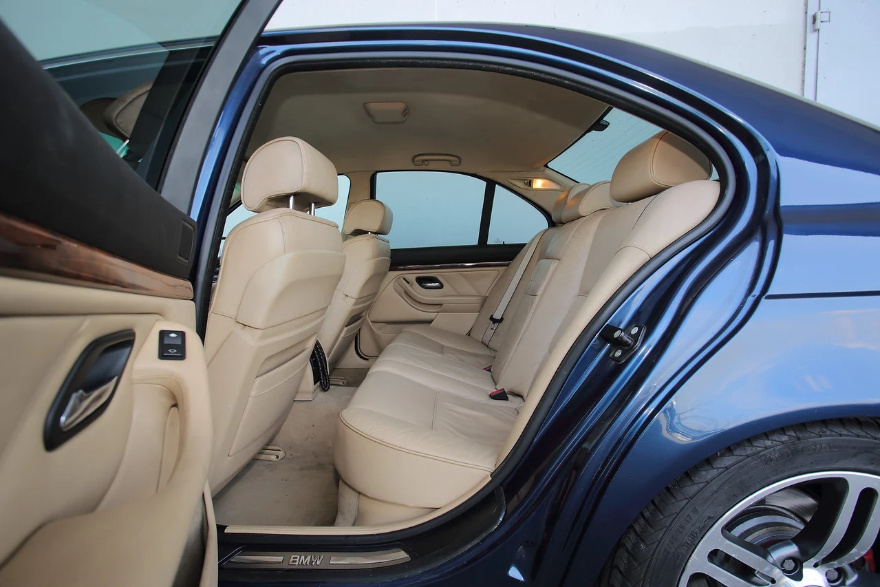BMW 540i V8 E39