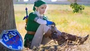 Lyz Brickley w roli Linka, bohatera serii The Legend of Zelda. Zdjęcie zamieszczone w serwisie społecznościowym Facebook.com/ na profilu: Lyz Brickley