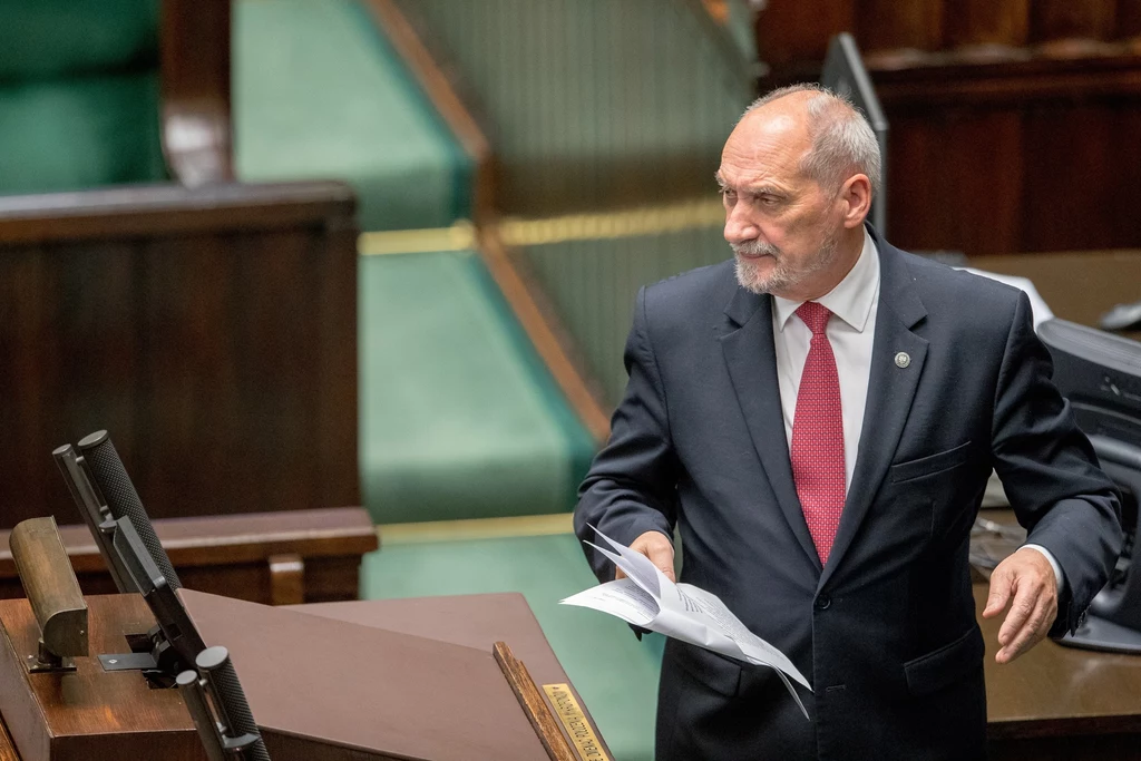 Antoni Macierewicz Antoni Macierewicz