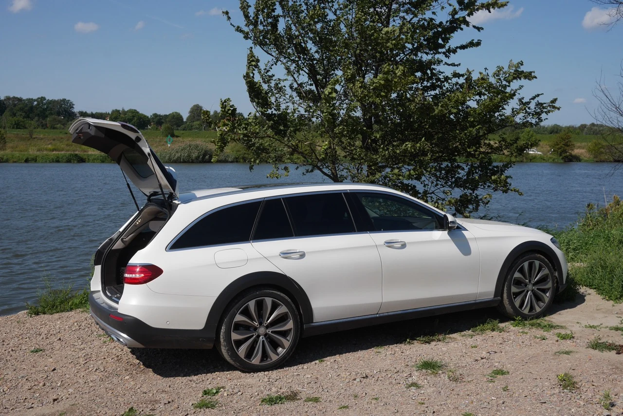 Mercedes klasy E 220d All-Terrain Mercedes klasy E 220d All-Terrain