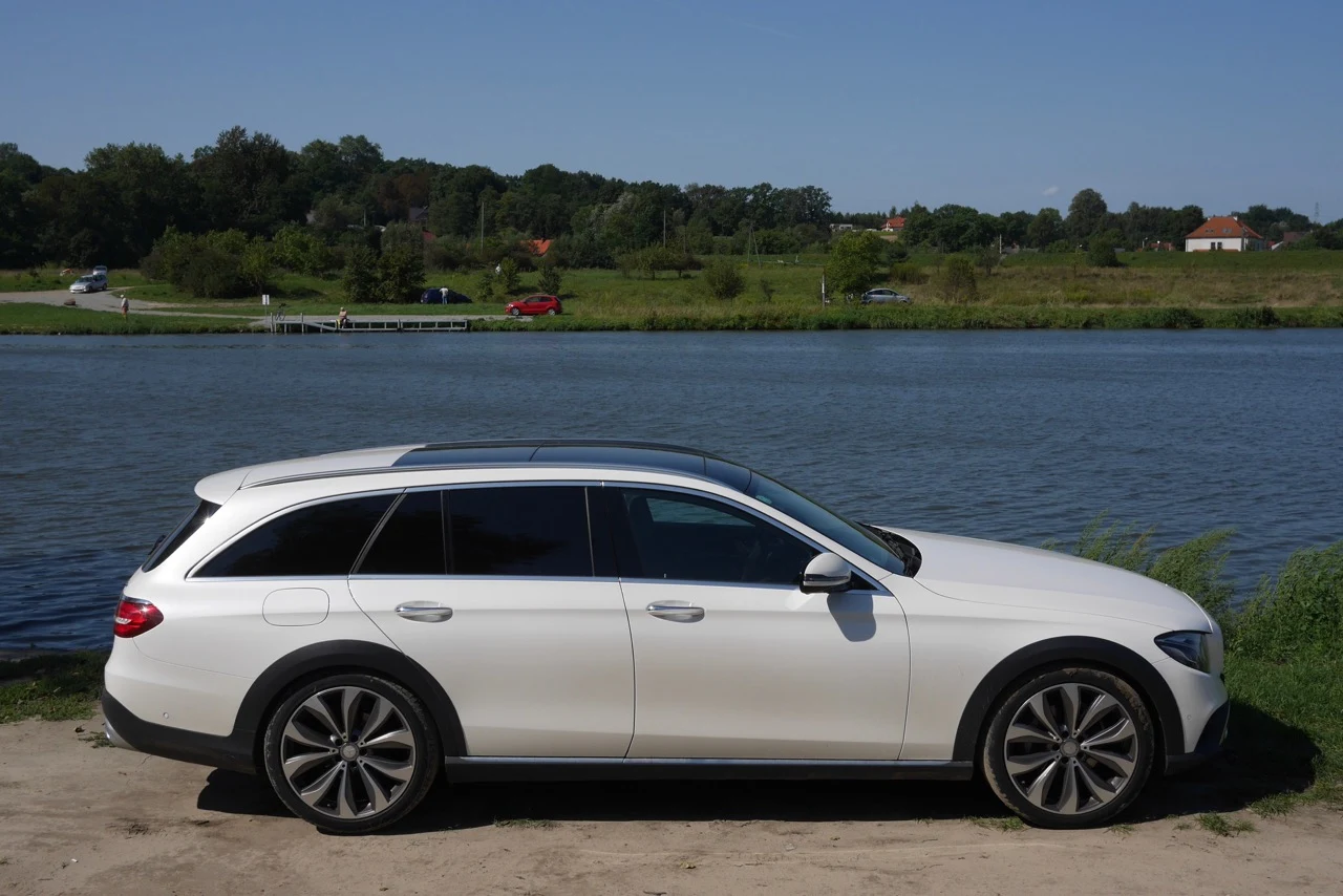 Mercedes klasy E 220d All-Terrain Mercedes klasy E 220d All-Terrain