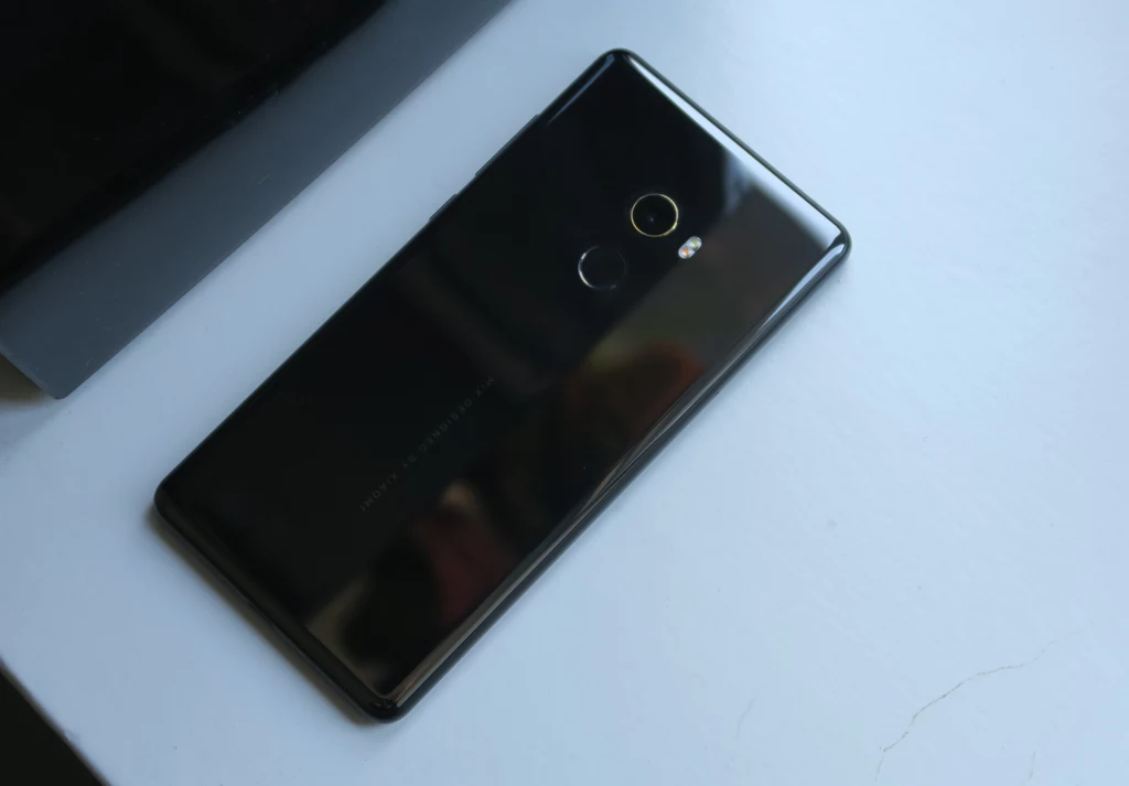 Xiaomi Mi Mix 2