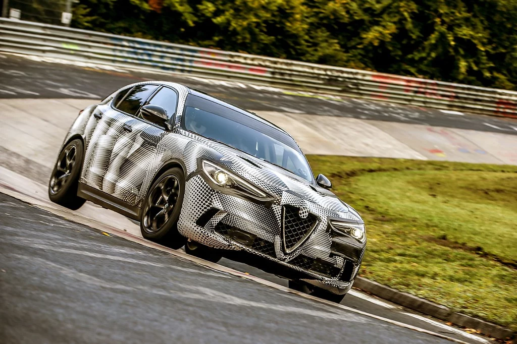 Alfa Romeo Stelvio Quadrifoglio na Nordschleife