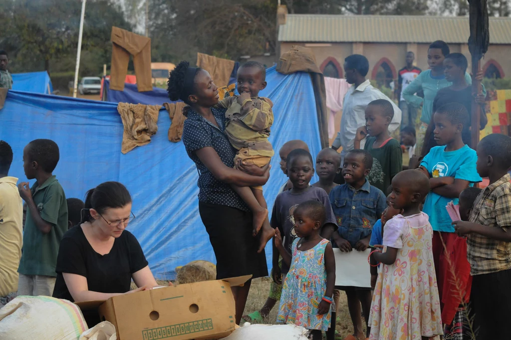 Kadr z filmu "Ptaki śpiewaja w Kigali" /fot. Ewa Łowżył / materiały KOSFILM