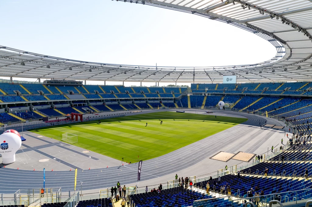 Pierwszą imprezą zorganizowaną na nowym Stadionie Śląskim, był finisz 9. PKO Silesia Marathonu, w którym wystartowało około 2 tysięcy biegaczy. Pierwszą imprezą zorganizowaną na nowym Stadionie Śląskim, był finisz 9. PKO Silesia Marathonu, w którym wystartowało około 2 tysięcy biegaczy.