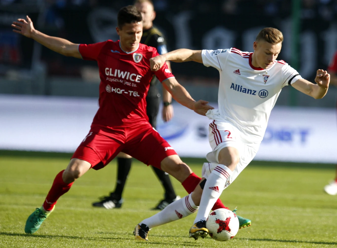 Górnik Zabrze wygrał z Piastem Gliwice 1-0 Górnik Zabrze wygrał z Piastem Gliwice 1-0