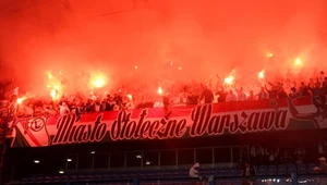 Kibice Legii na stadionie w Poznaniu