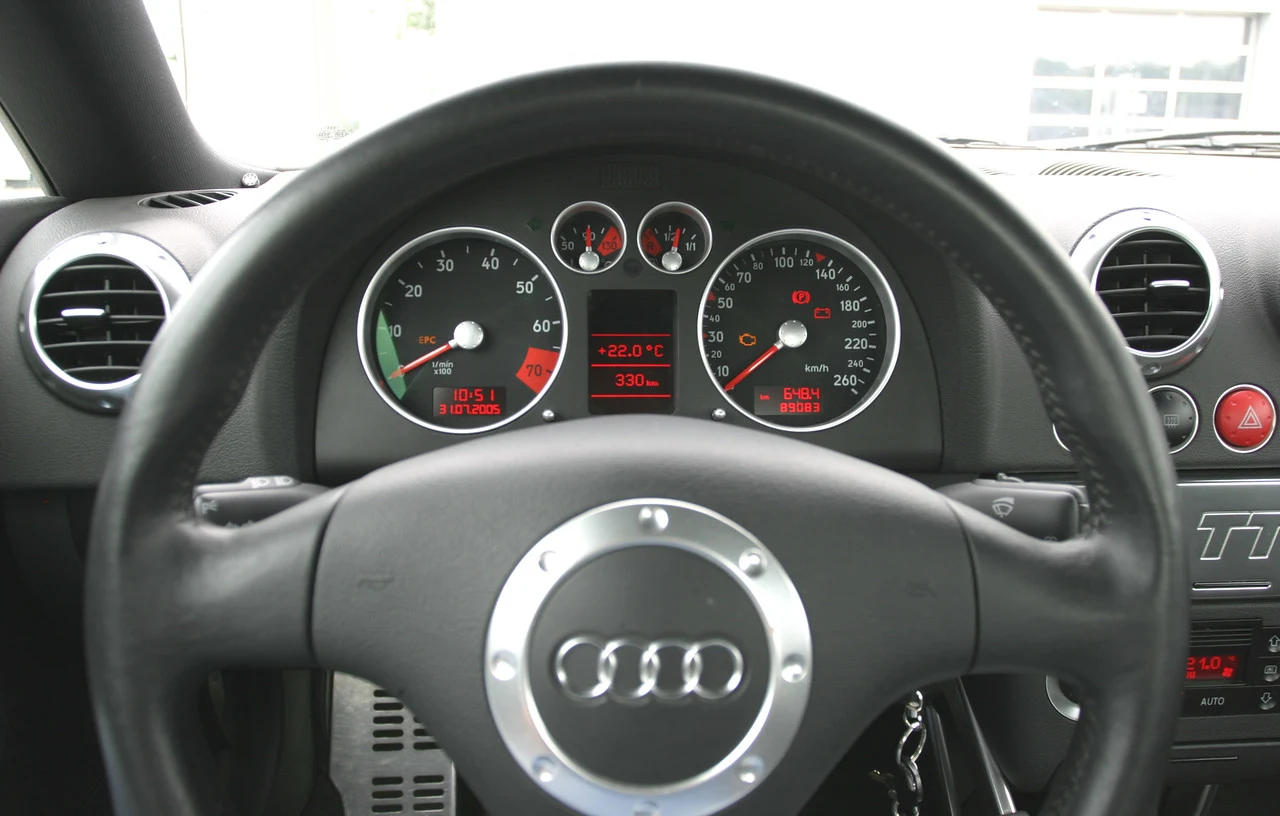 Audi TT 8N (1998-2006) Audi TT 8N (1998-2006)
