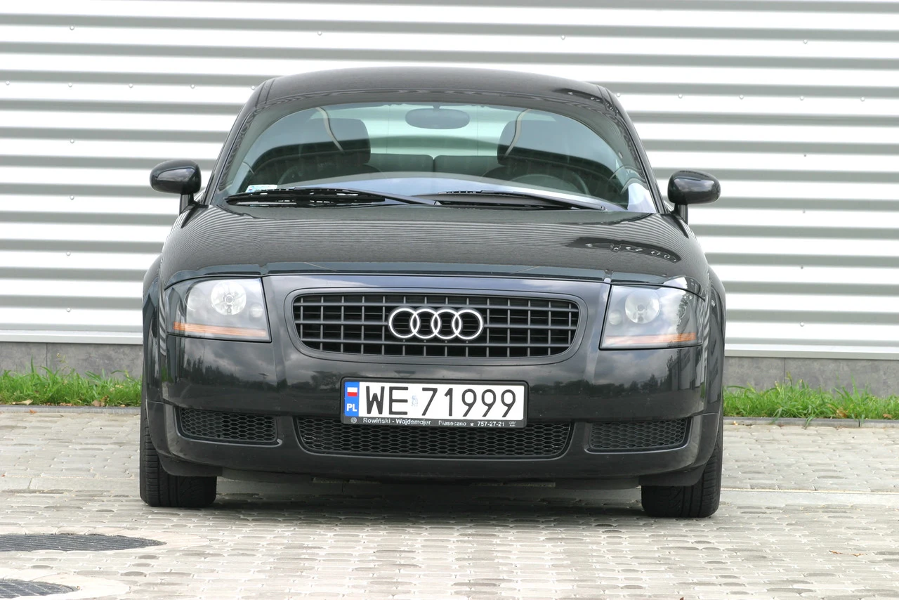 Audi TT 8N (1998-2006) Audi TT 8N (1998-2006)