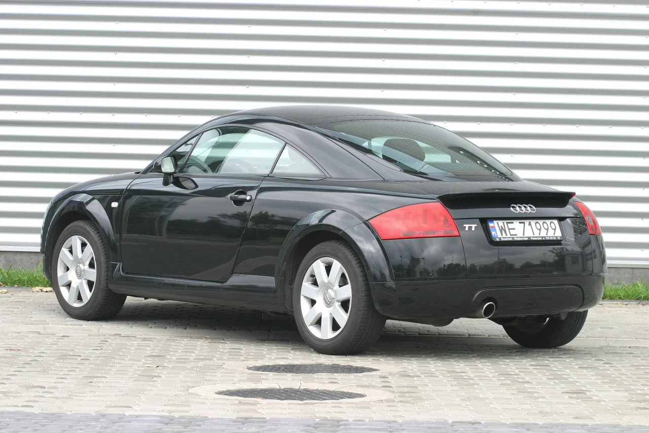 Audi TT 8N (1998-2006) Audi TT 8N (1998-2006)