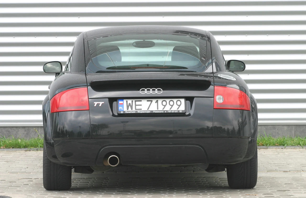 Audi TT 8N (1998-2006) Audi TT 8N (1998-2006)