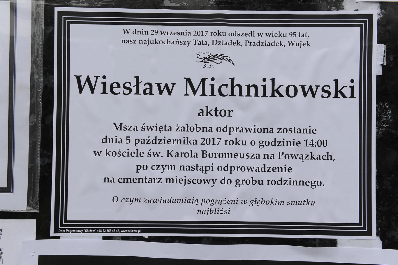 Wiesław Michnikowski mawiał: "Moim naturalnym środowiskiem i ulubionym miejscem pracy był zawsze teatr".
