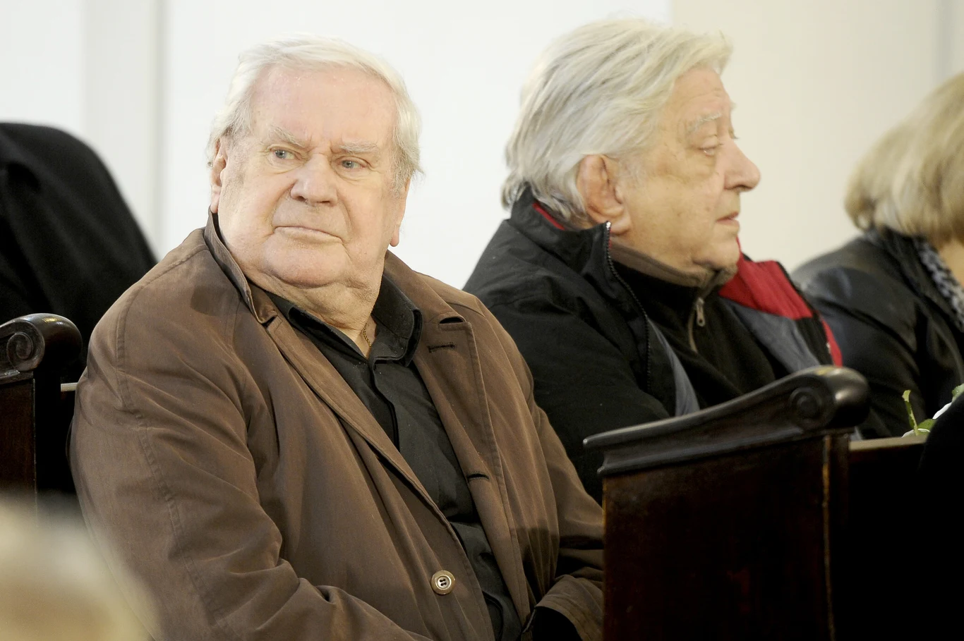 W ostatnim pożegnaniu Wiesława Michnikowskiego uczestniczył także aktor Wiesław Gołas.
