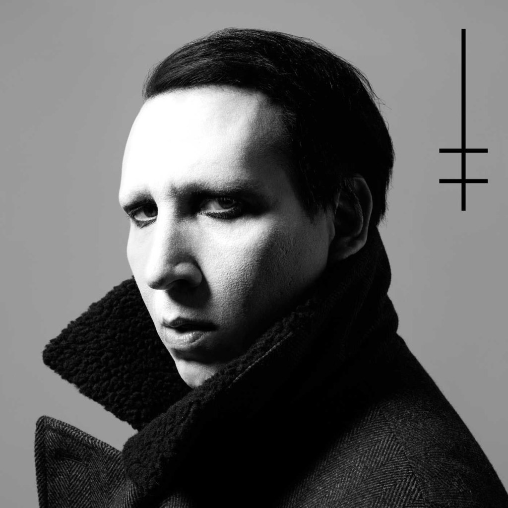 Marilyn Manson na okładce płyty "Heaven Upside Down"