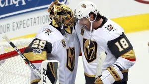 James Neal (z prawej) i  Marc-Andre Fleury