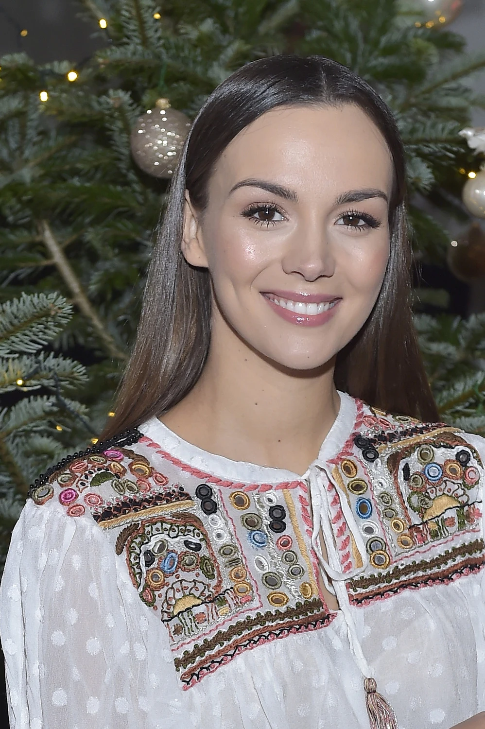 Paulina Krupińska w starej fryzurze Paulina Krupińska w starej fryzurze