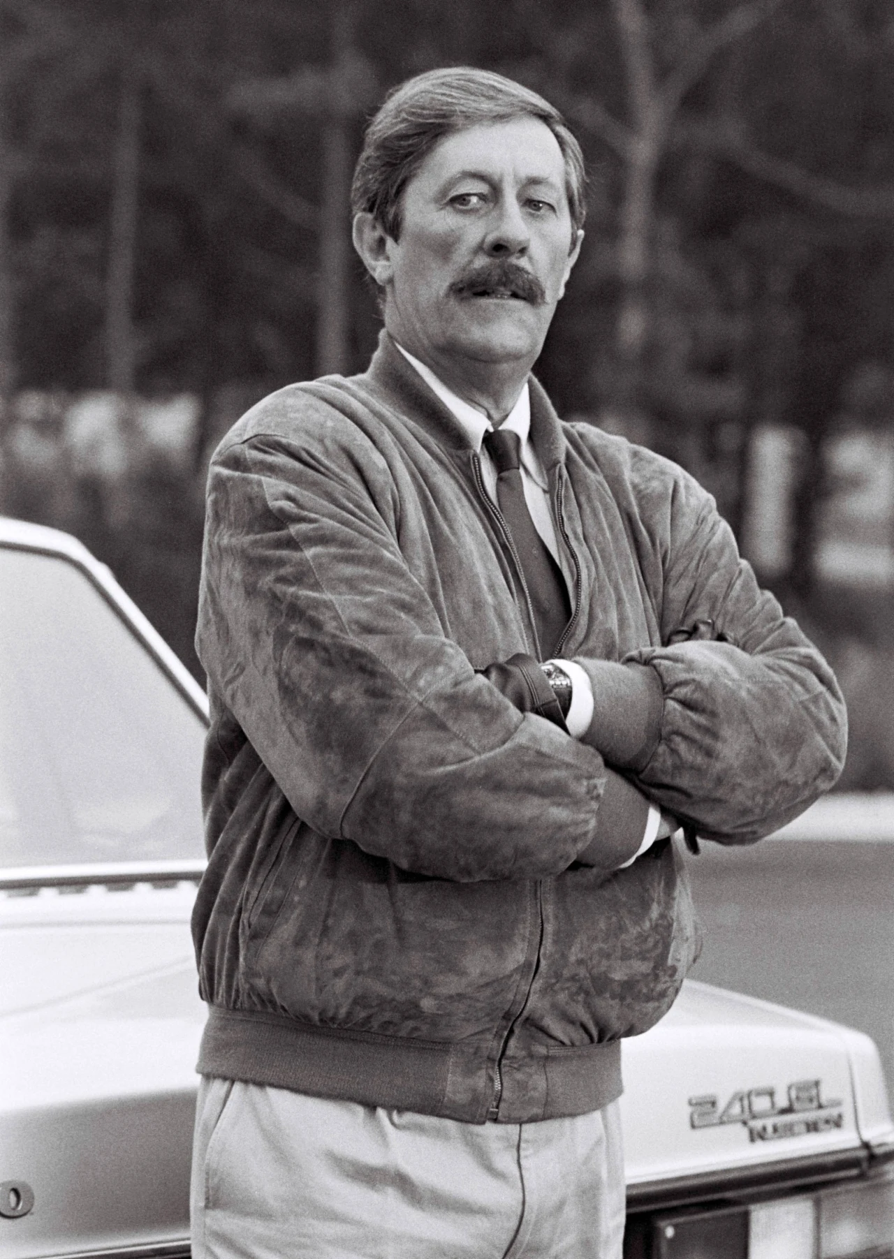 Jean Rochefort w czasie kręcenia filmu "Le Moustachu" (1986)