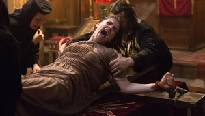 Finałowy egzorcyzm? "Zaledwie kilka wrzasków i machnięć ciężkim krzyżem"