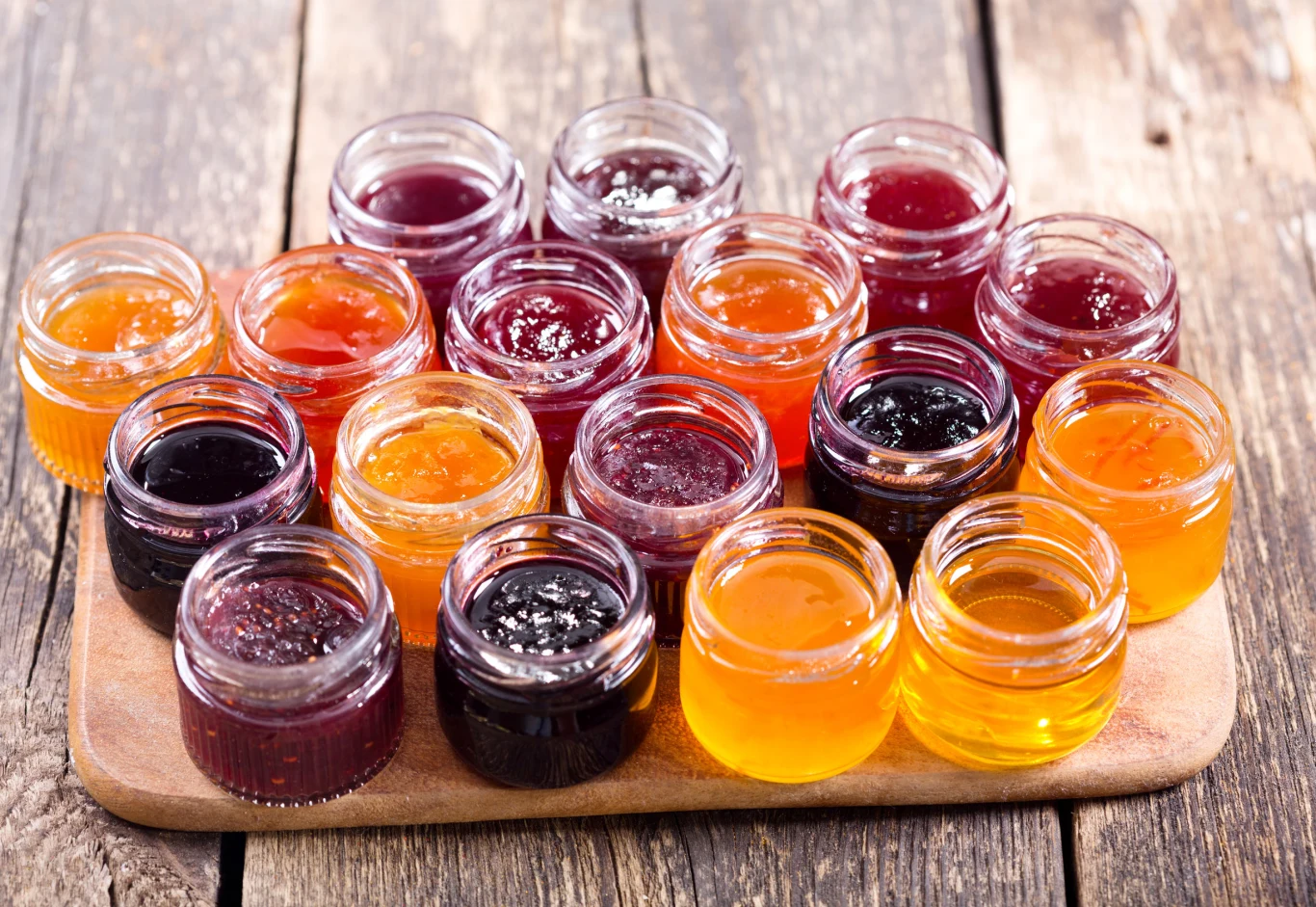 Janginizację można wykorzystać między innymi do przygotowania przetworów z takich owoców jak maliny, truskawki, jabłka, borówki, brzoskwinie czy też gruszki. 