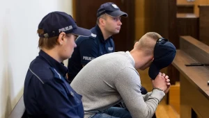 Oskarżony Artur K. na sali sądowej