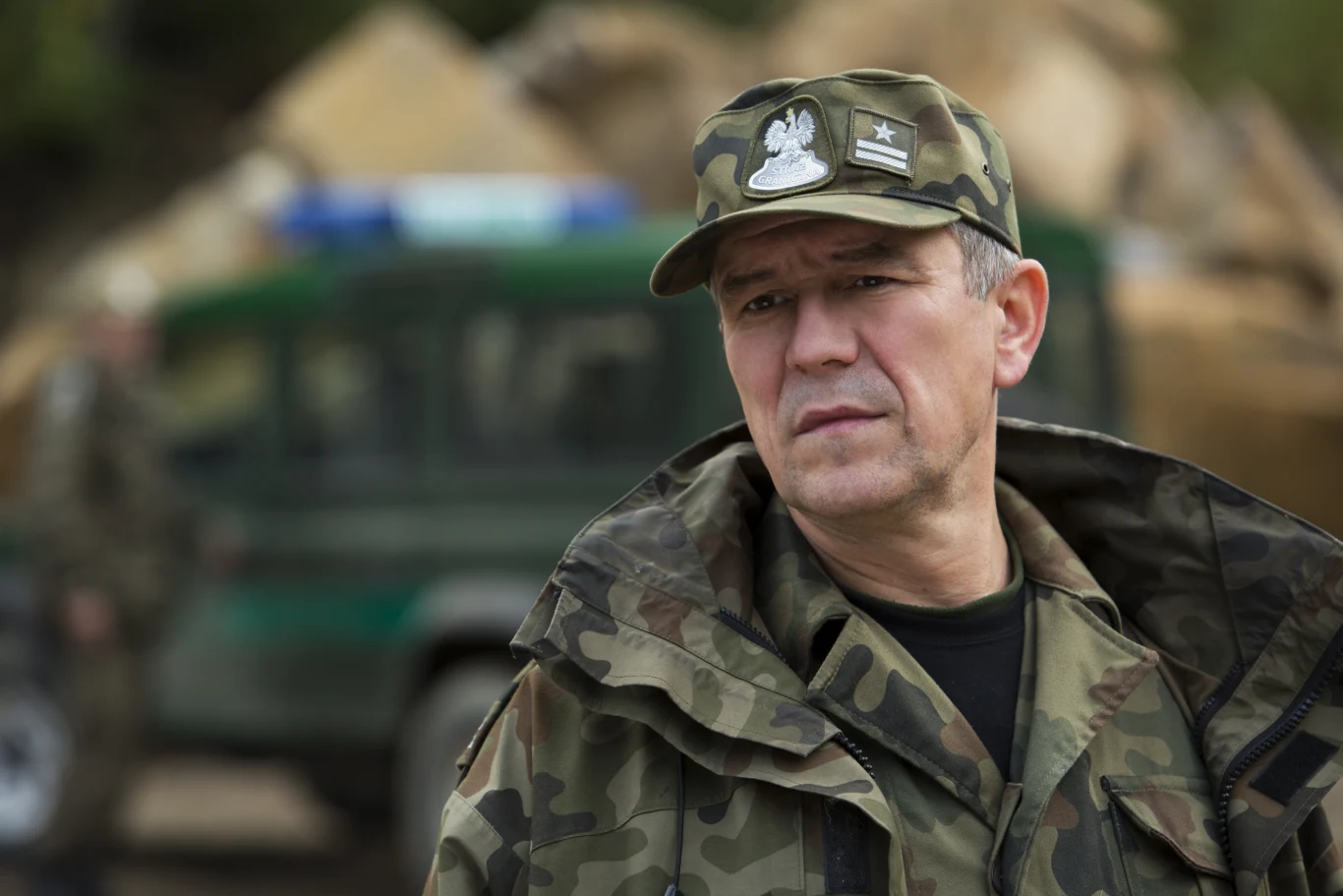 15 października aktor powróci jako Markowski w drugim sezonie serialu HBO "Wataha". Jego bohater jest ważną postacią produkcji. Zyskał zaufanie swoich podwładnych, ale sprawy sprzed lat nie dają mu spokoju.

"Markowski jest w trudnej sytuacji, bo jest między przysłowiowym młotem a kowadłem, nie wie, komu ufać. Próbuje dalej prowadzić śledztwo sprzed czterech lat, ale nie jest to łatwa sytuacja, bo jednocześnie musi wykonywać swoje obowiązki. Pojawiają się nowe wątki, otwarcie tego sezonu jest dosyć mocne i kiedy to otwarcie następuje, zszokowani są wszyscy" - mówi Zieliński.