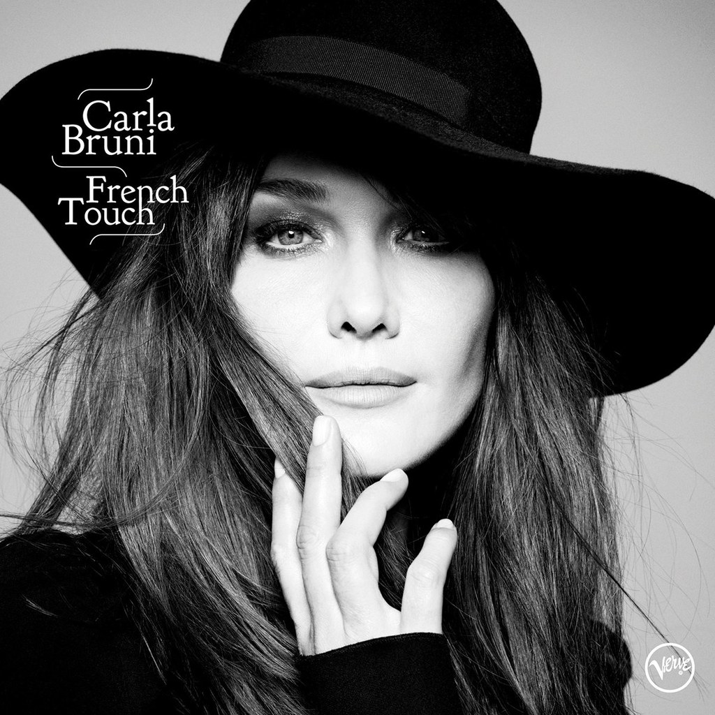 Carla Bruni na okładce "French Touch"