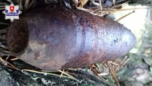 Znaleziony przez kobietę pocisk artyleryjski 