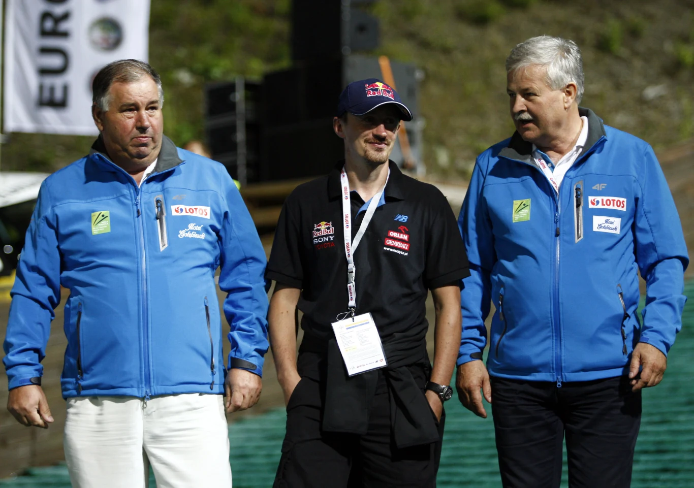 Od lewej: Andrzej Wąsowicz, Adam Małysz i Apoloniusz Tajner