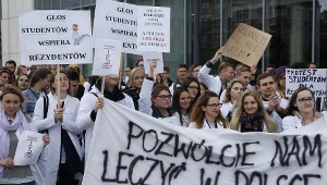 Protest lekarzy rezydentów został rozszerzony na cały kraj