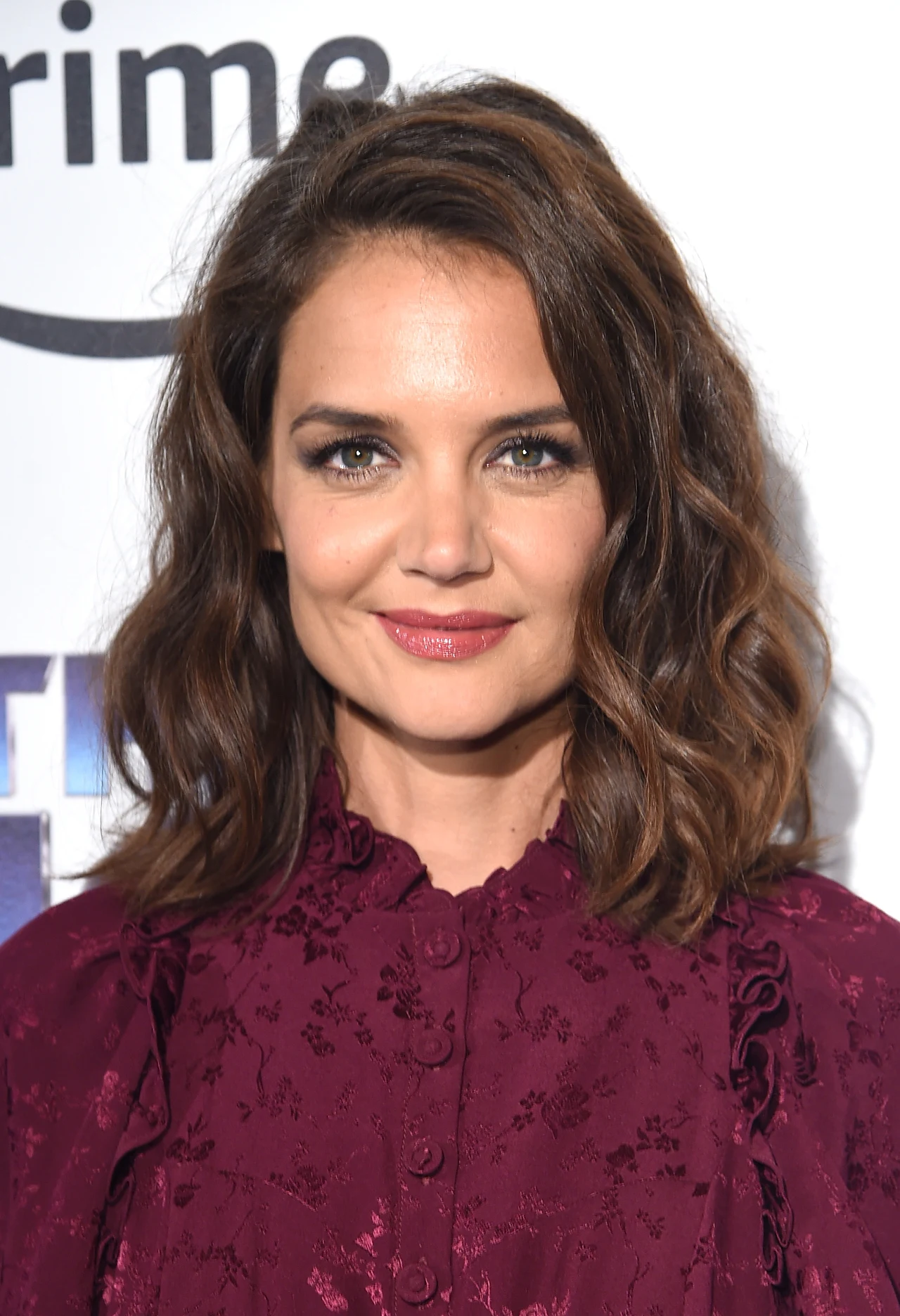 Jakiś czas temu nieco skróciła włosy Jakiś czas temu nieco skróciła włosy