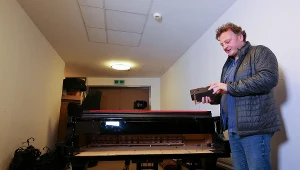 Adam Klocek i fortepian oszustów