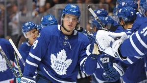 Hokeiści Toronto Maple Leafs odnieśli siódme zwycięstwo w tym sezonie