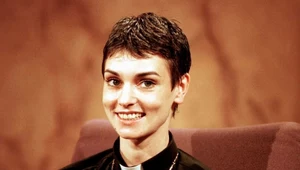 Sinead O'Connor niedługo po występie w "SNL" zaczęła pojawiać się na koncertach w stroju księdza