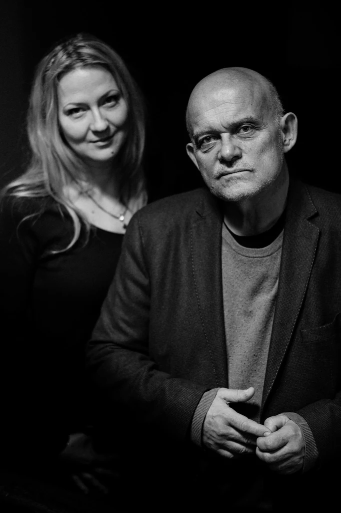 Maja Jaszewska i Adam Ferency - autorzy książki "Nie i tak" 