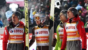Od lewej: Piotr Żyła, Kamil Stoch, Maciej Kot i Dawid Kubacki podczas styczniowych zawodów PŚ w Zakopanem