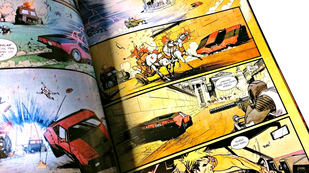 W komiksie aż roi się od historycznego misz-maszu! W komiksie aż roi się od historycznego misz-maszu!