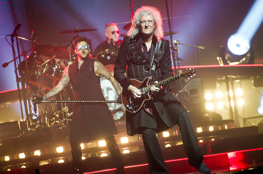 Od lewej Adam Lambert i Brian May, z tyłu Roger Taylor, czyli Queen + Adam Lambert w Łodzi