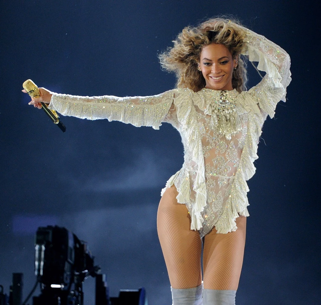 Beyonce jest jedną z celebrytek stosujących post. Mimo upływu lat nadal wygląda rewelacyjnie! Beyonce jest jedną z celebrytek stosujących post. Mimo upływu lat nadal wygląda rewelacyjnie!