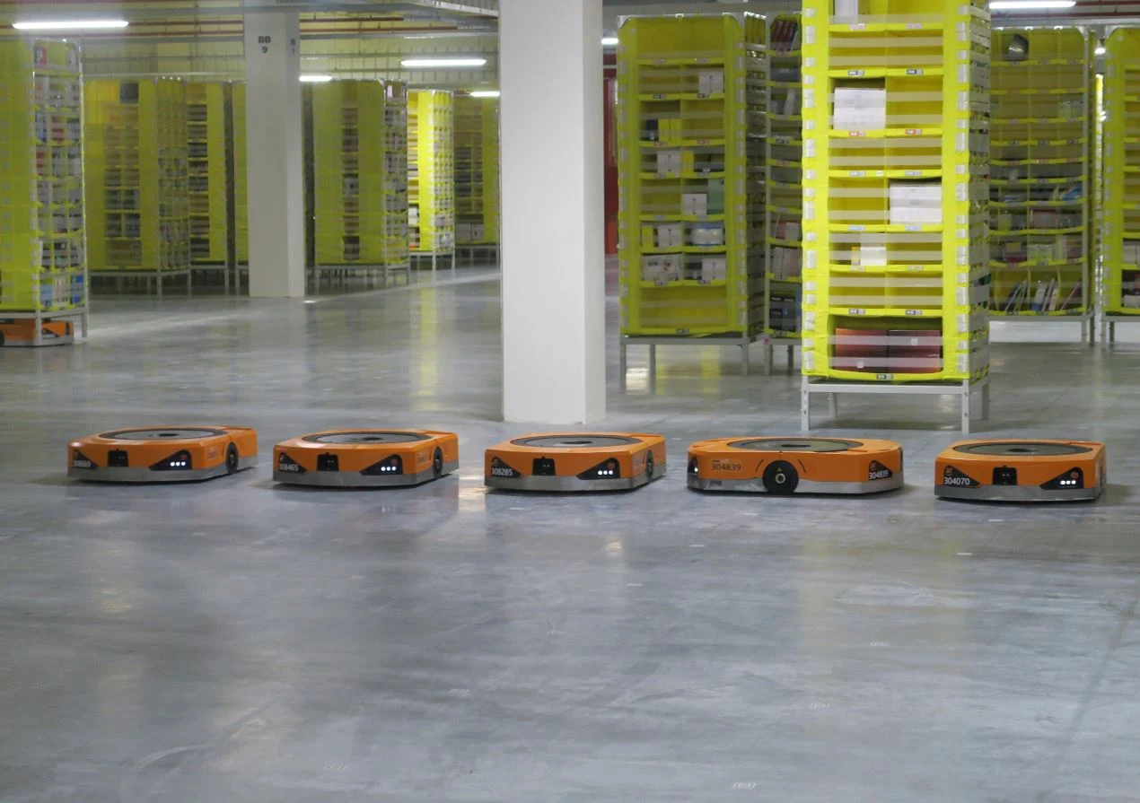 Amazon otwiera Centrum Logistyki E-Commerce w Kołbaskowie - GeekWeek w ...