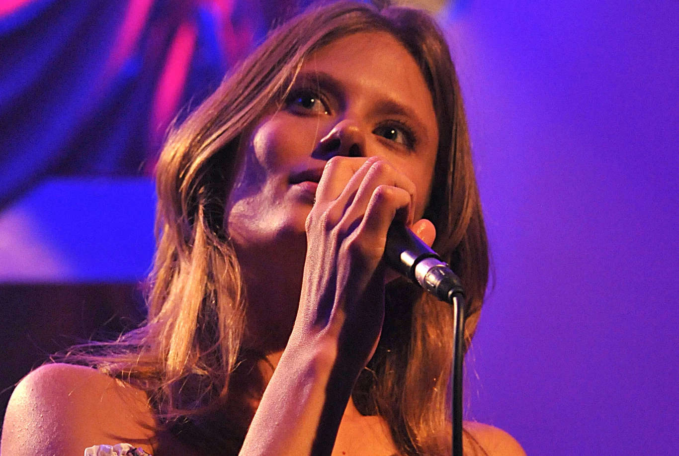 Julia Pietrucha Julia Pietrucha