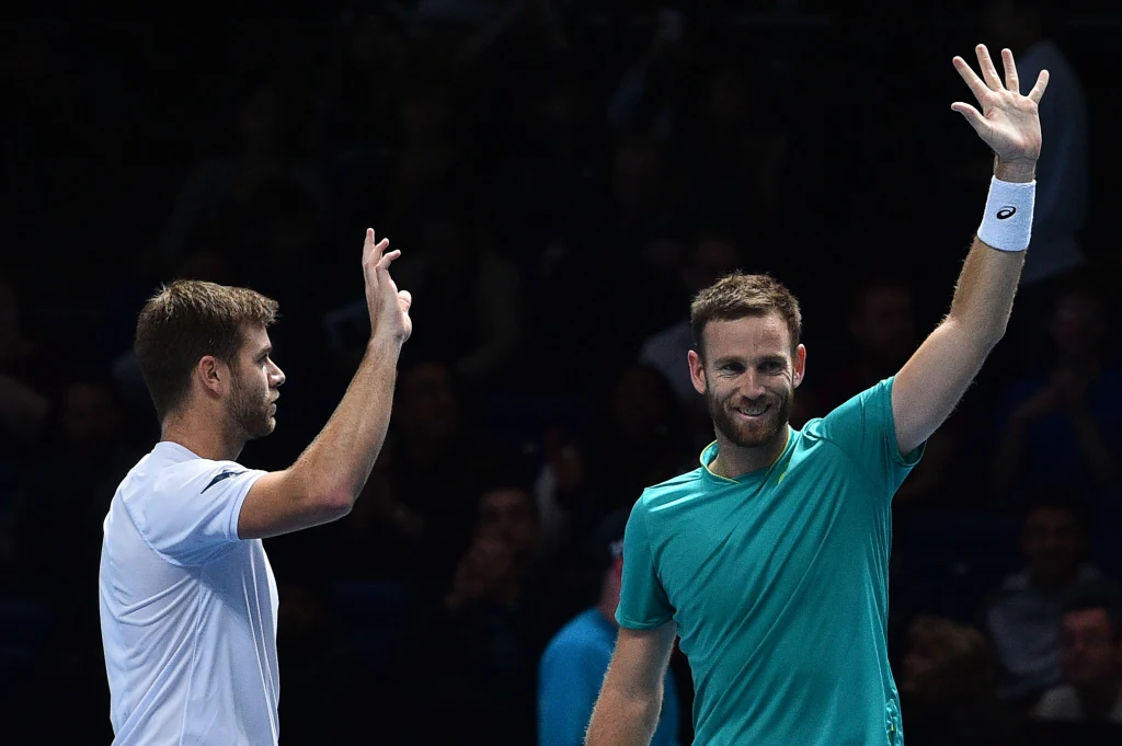 Ryan Harrison i Michael Venus (z prawej)
