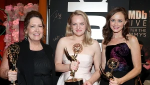 Ann Dowd, Elisabeth Moss, Alexis Bledel