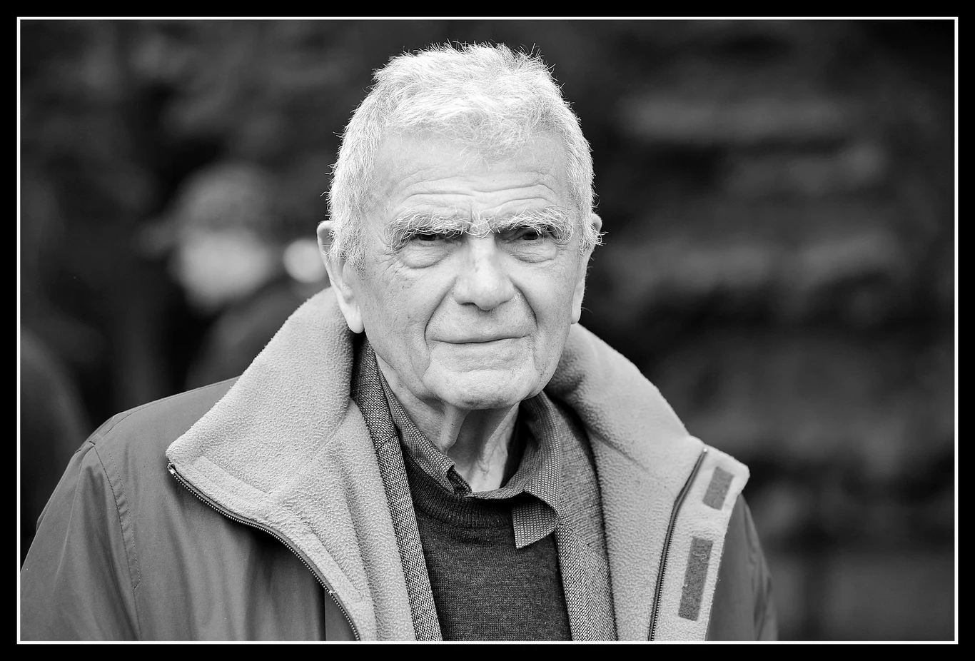 "Zawsze chciałem mówić o tym, co jest prawdziwe i leży w kręgu mego zainteresowania. Moją zasadą jest tworzyć kino, które powoduje takie napięcie, że nie można oderwać od tego wzroku" - powiedział w jednym z wywiadów Janusz Morgenstern. 

Gdyby wybitny reżyser i autor scenariuszy żył, 16 listopada 2017 roku obchodziłby 95. urodziny. Z tej okazji przypominamy kadry z jego najsłynniejszych filmów.

Janusz Morgenstern urodził się 16 listopada 1922 roku, zmarł 6 września 2011 roku w wieku 89 lat.