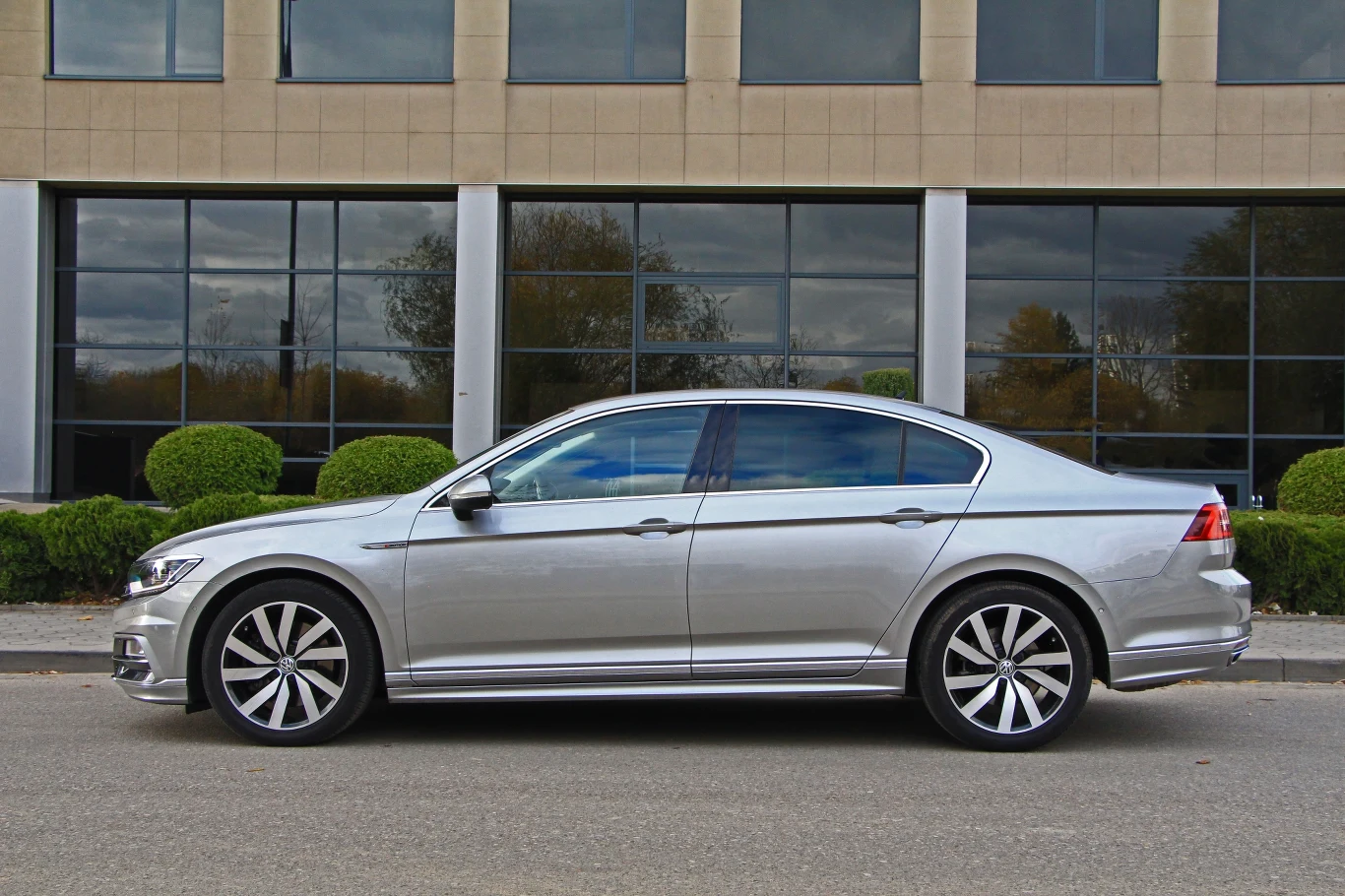 Volkswagen Passat 2.0 TSI 4MOTION Volkswagen Passat 2.0 TSI 4MOTION