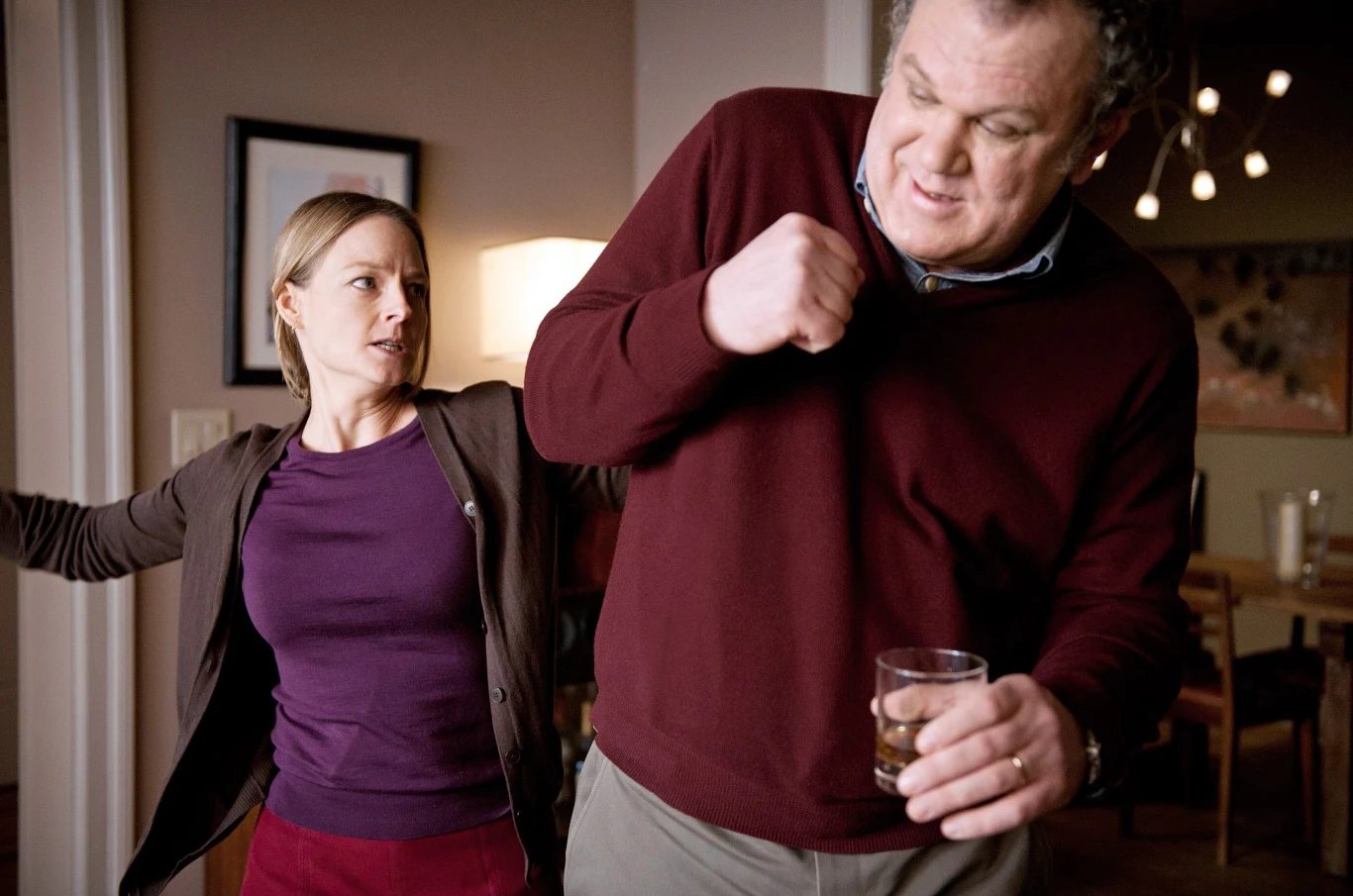 Za swoje wybitne kreacje Foster otrzymała w 2013 roku - podczas 70. edycji wręczania Złotych Globów - nagrodę im. Cecila B. DeMille'a za całokształt twórczości przyznawaną przez Hollywoodzkie Stowarzyszenie Prasy Zagranicznej. W latach poprzednich to zaszczytne wyróżnienie trafiało do takich gigantów Hollywood, jak: Betty Davis, Harrison Ford, Audrey Hepburn, Sophia Loren, Robert De Niro, Al Pacino, Martin Scorsese, Frank Sinatra, Steven Spielberg, Barbra Streisand, Anthony Hopkins i Morgan Freeman.