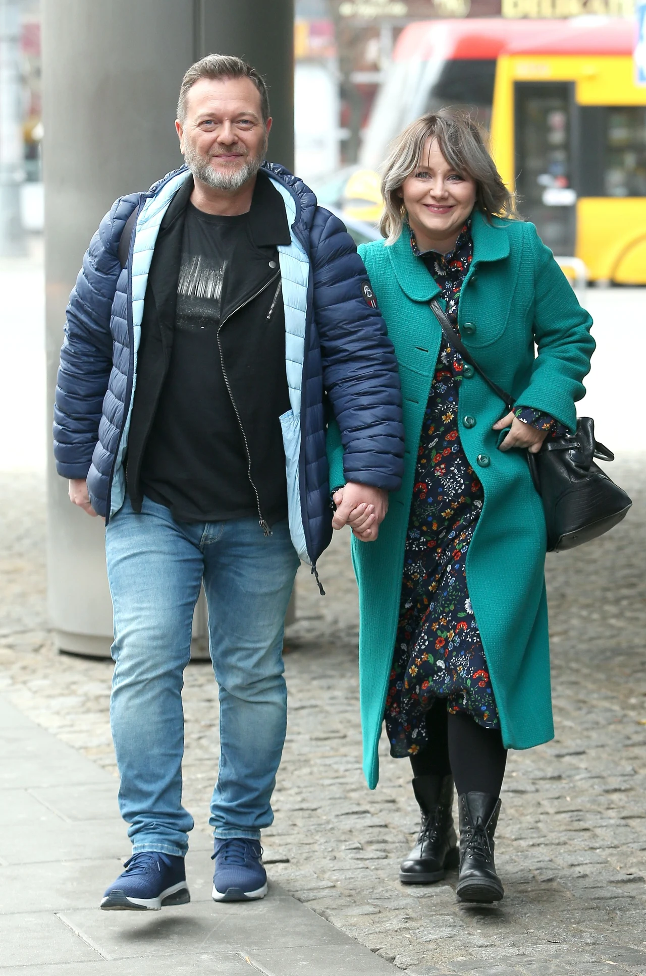 Kasia Klich i Yaro pod studiem "DD TVN"