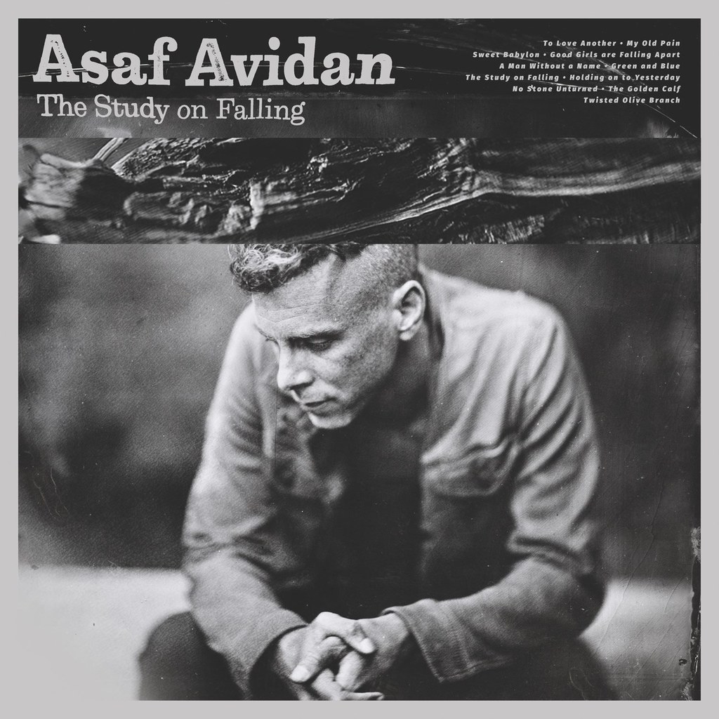 Asaf Avidan na okładce płyty "The Study on Falling"